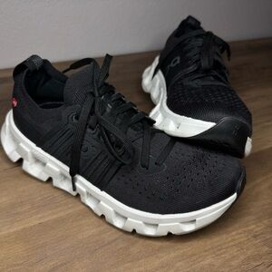 On Cloud Women’s Sneakers